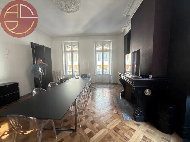 Office in Toulouse to rent Interior Photo- Image 1 of 8