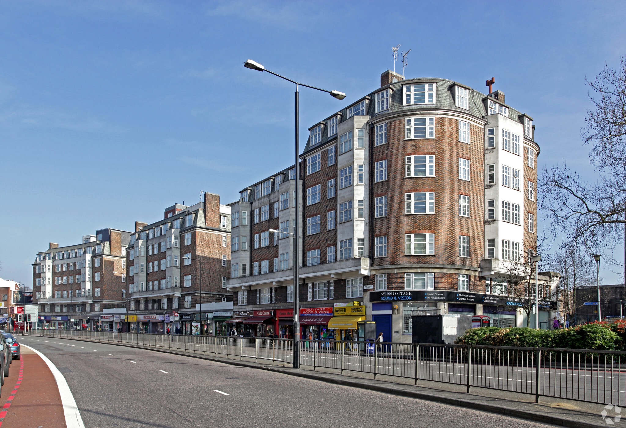 Finchley Rd, London for sale Primary Photo- Image 1 of 1