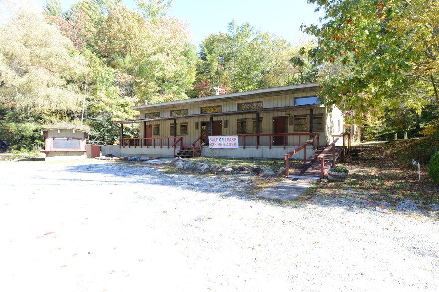 16775 Rosman Hwy, Lake Toxaway, NC for rent - Building Photo - Image 2 of 7