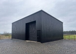 Tong Havana, Tong to rent Building Photo- Image 1 of 1