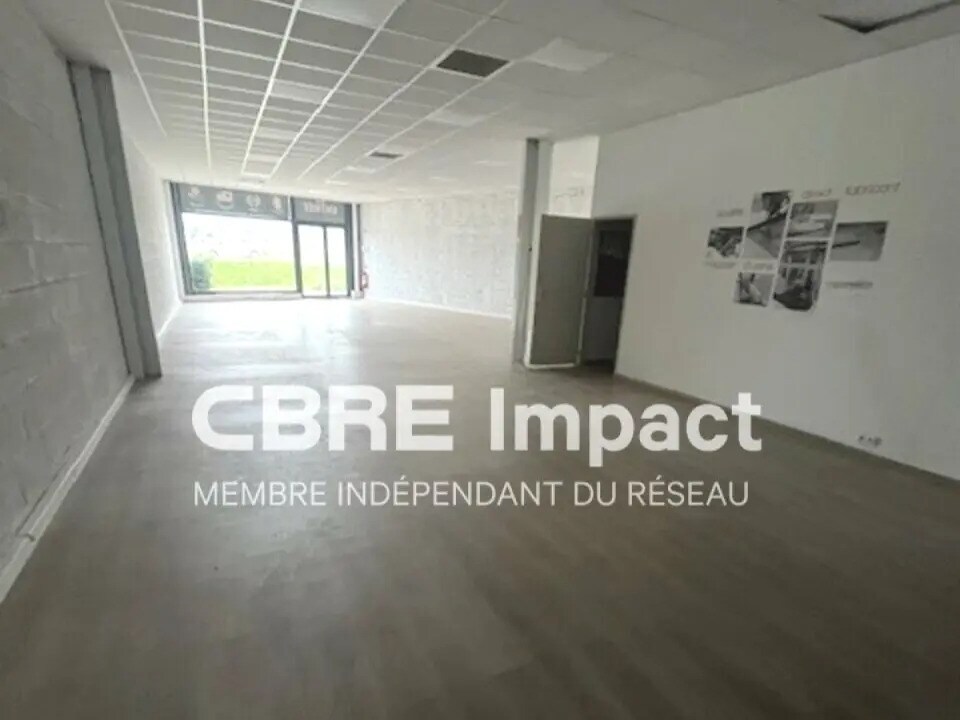 Location Commerce 167 m² - Photo 1