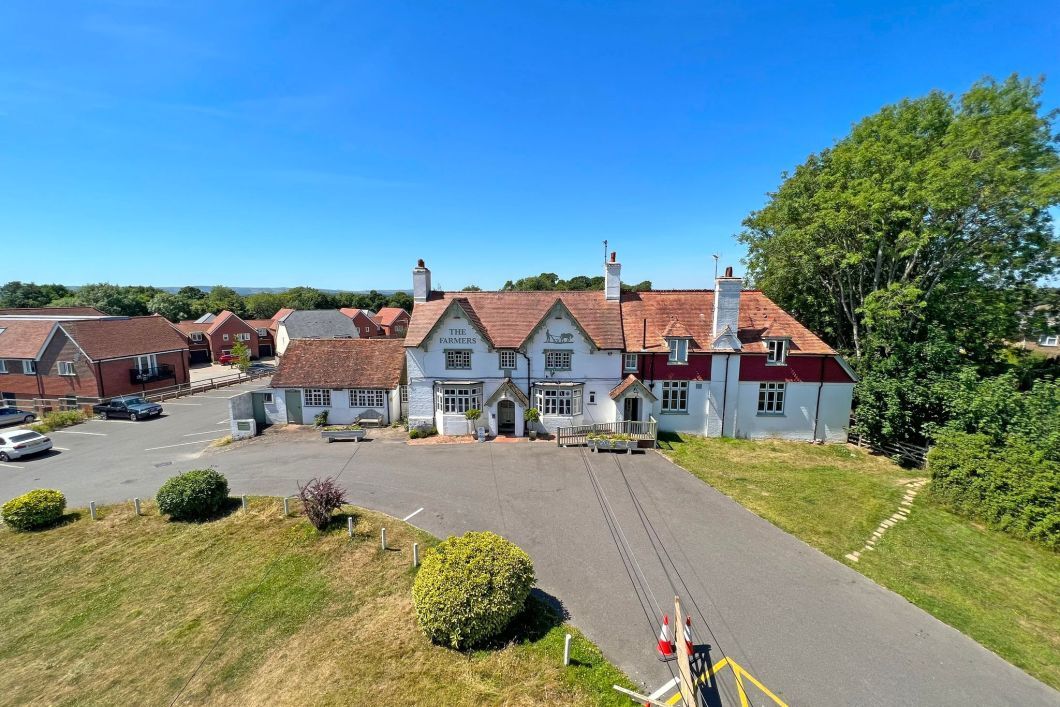 Scaynes Hill, Haywards Heath for sale Primary Photo- Image 1 of 1