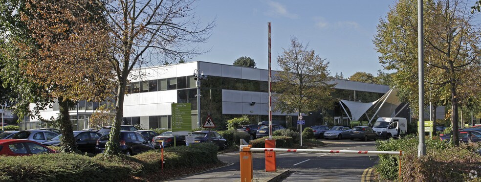 Brindley Way, Hemel Hempstead for sale - Primary Photo - Image 1 of 1