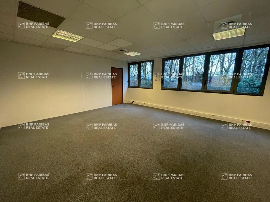 Location Bureaux 285 m² à 636 m² - Photo 1