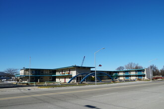 1305 Washington Ave, Bay City, MI for sale Building Photo- Image 1 of 1