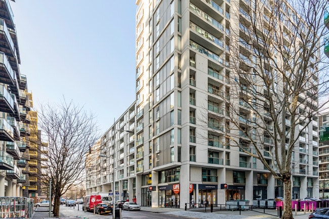 More details for 38 Lanterns Way, London - Retail to Rent