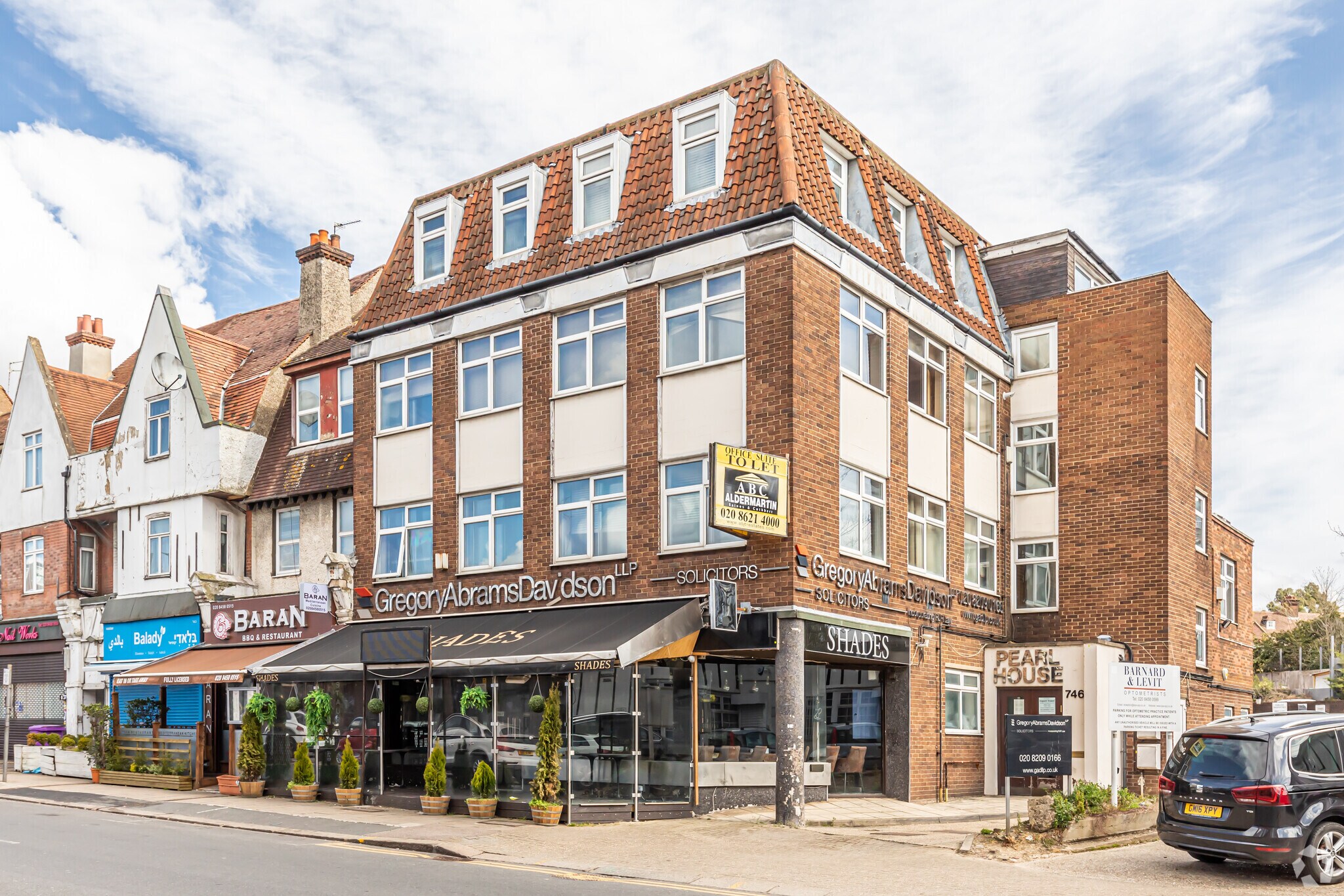 746 Finchley Rd, London for sale Primary Photo- Image 1 of 1