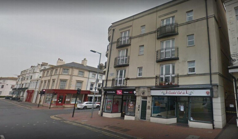 23A Cavendish Pl, Eastbourne to rent Primary Photo- Image 1 of 2