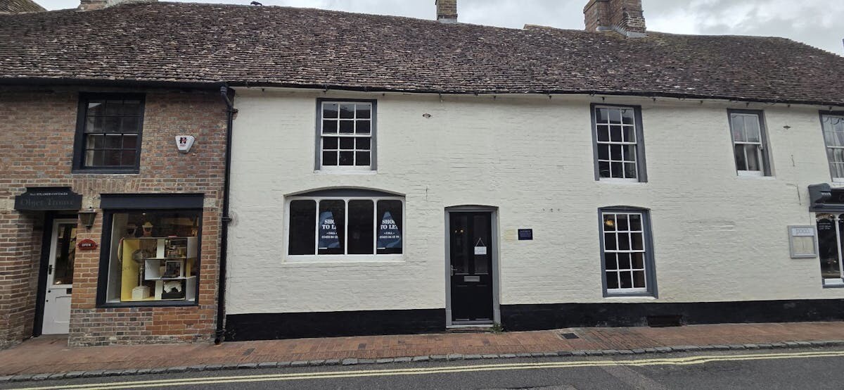 3 High St, Alfriston to rent Building Photo- Image 1 of 4