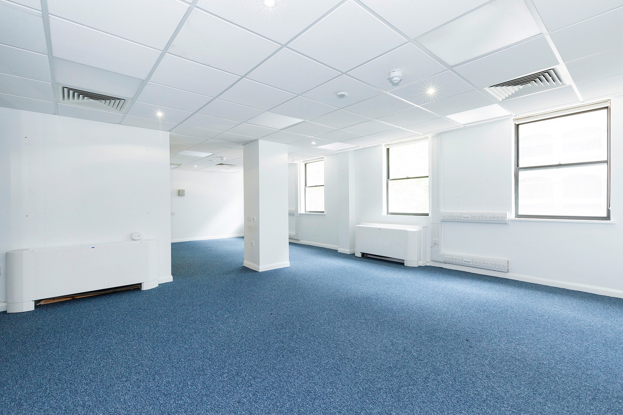 123-129 Grays Inn Rd, London to rent Interior Photo- Image 1 of 5