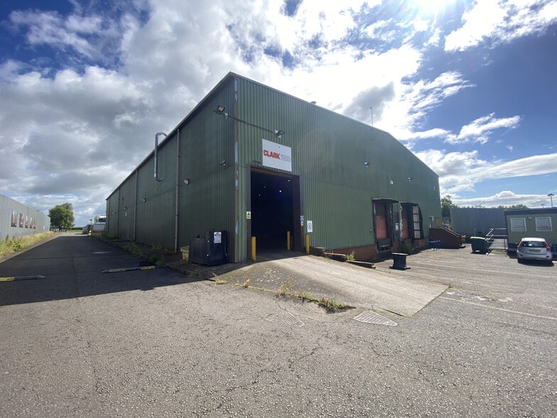 Irongray Rd, Dumfries to rent - Building Photo - Image 2 of 6