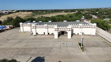 819 Los Presidentes Ave, Laredo, TX for sale Building Photo- Image 1 of 89