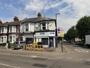 56 Nags Head Rd, Enfield for sale Primary Photo- Image 1 of 1