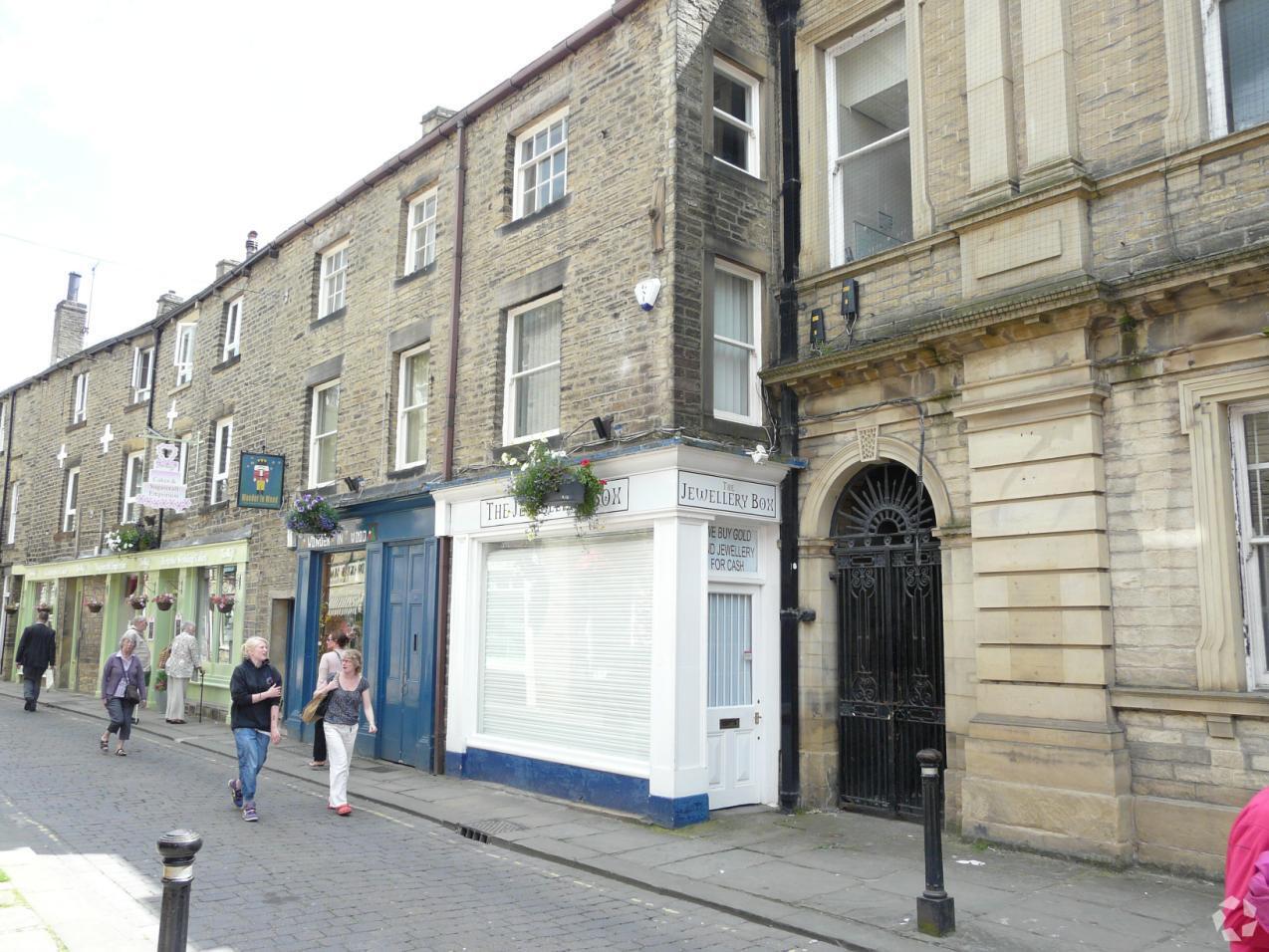 12-12a Otley St, Skipton for sale Primary Photo- Image 1 of 1