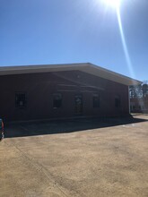 105 Hospital St, Ripley, MS for rent Primary Photo- Image 1 of 2