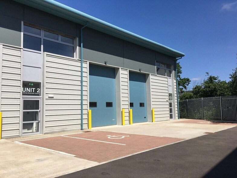 Hanworth Ln, Chertsey for sale - Building Photo - Image 1 of 1