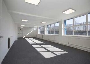 Wednesbury Trading Estate, Wednesbury for rent Interior Photo- Image 1 of 4