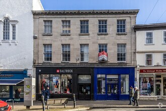 21-23 Stricklandgate, Kendal to rent Building Photo- Image 1 of 2