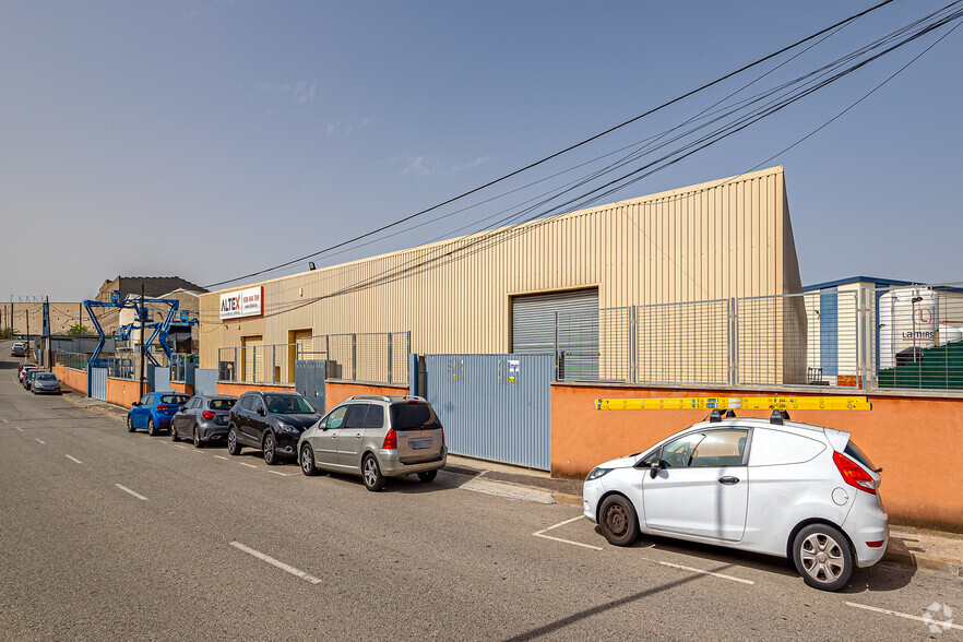 Industrial in Terrassa, BAR for rent - Building Photo - Image 2 of 2