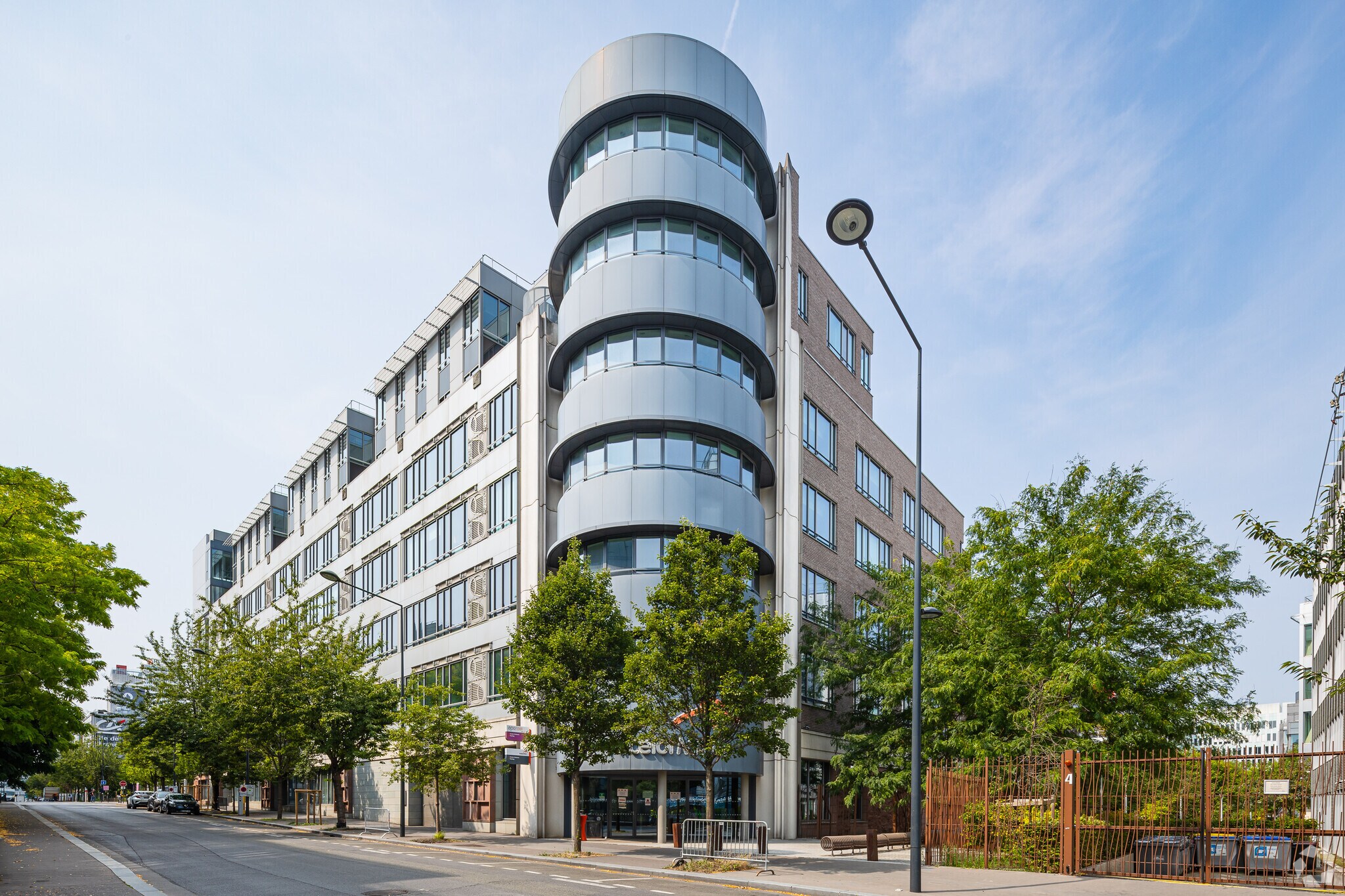 30 Avenue Des Fruitiers, Saint-Denis to rent Primary Photo- Image 1 of 5