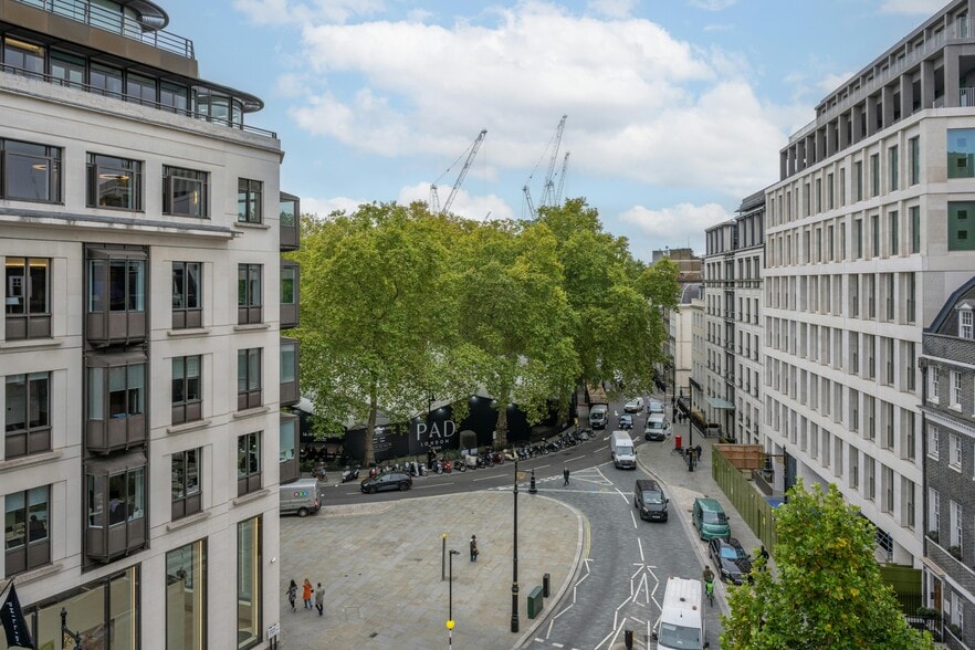 1-3 Mount St, London to rent - Building Photo - Image 3 of 4