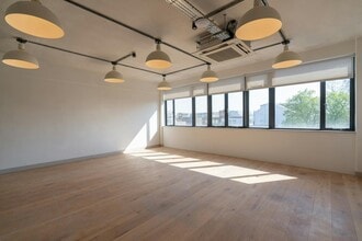 89-115 Mare St, London to rent Interior Photo- Image 1 of 3