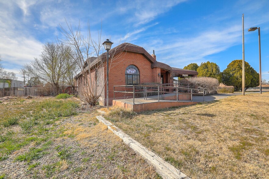 5209 4th St NW, Albuquerque, NM for sale - Building Photo - Image 2 of 34