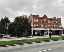 1933 W 95th St, Chicago, IL for rent Building Photo- Image 1 of 9