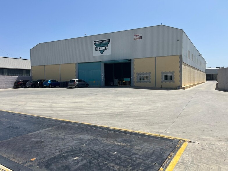 Industrial in Santa Fe for sale - Building Photo - Image 1 of 33