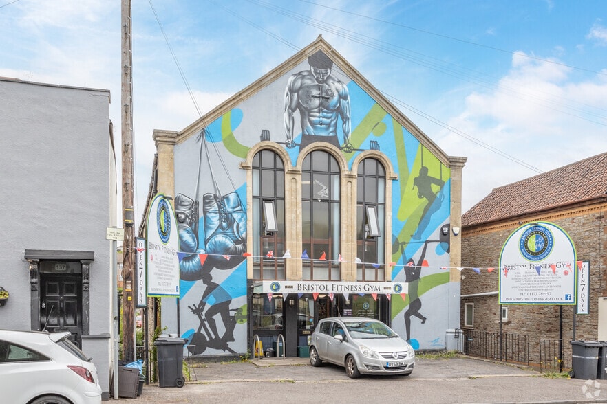 Clouds Hill Rd, Bristol to rent - Building Photo - Image 3 of 3