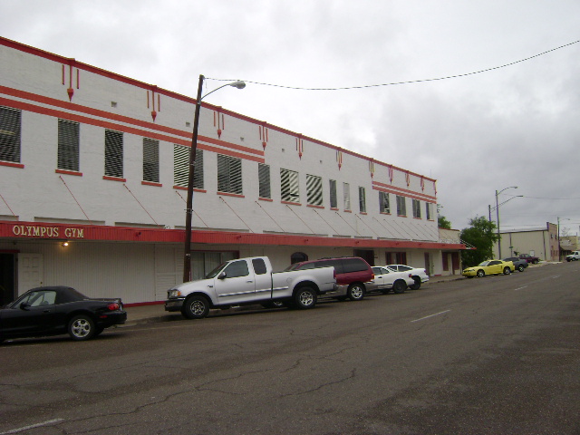 516 W Jackson St, Harlingen, TX for sale - Primary Photo - Image 1 of 1