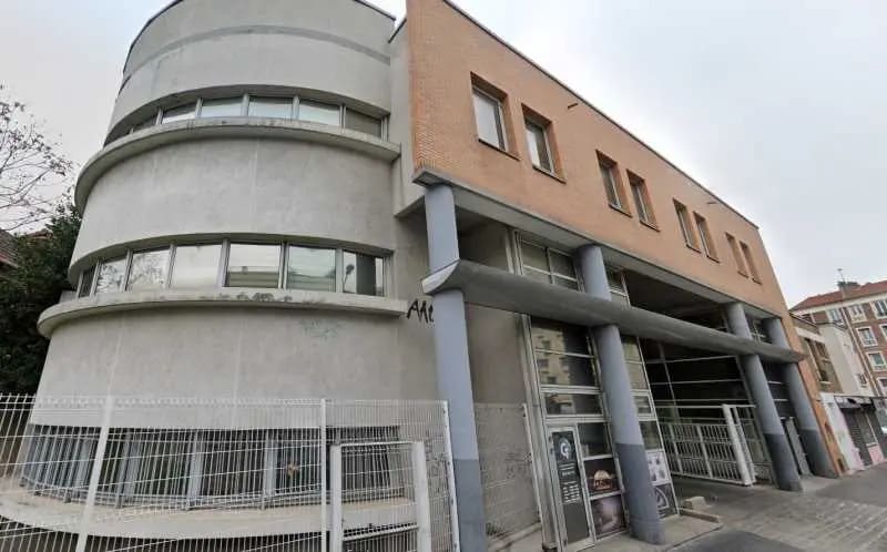 Office in Saint-Ouen-sur-Seine to rent - Building Photo - Image 2 of 13