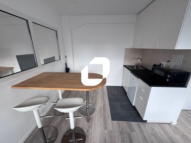 Office in Malakoff for sale - Interior Photo - Image 3 of 7