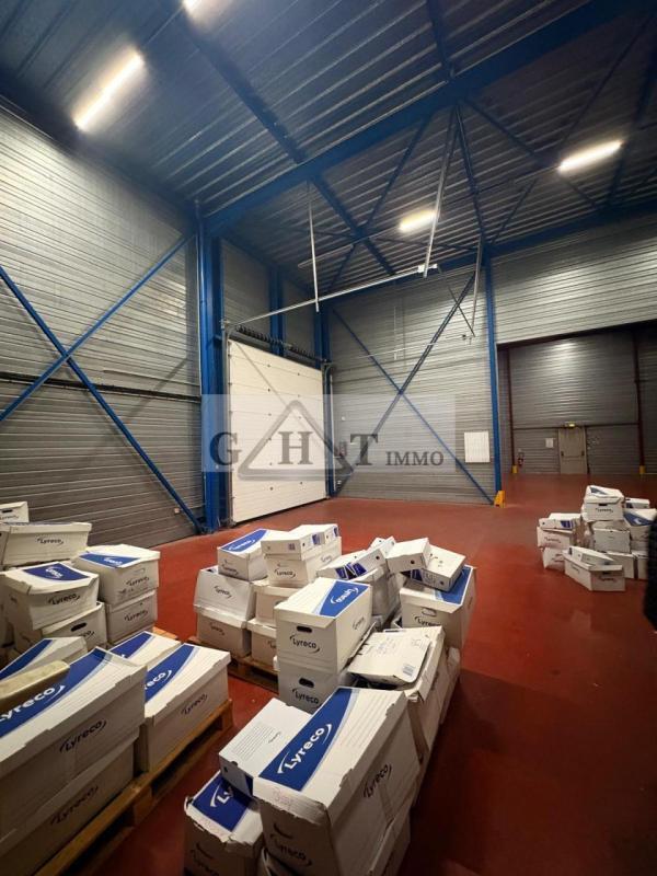 Industrial in Conflans-Sainte-Honorine for sale Interior Photo- Image 1 of 2