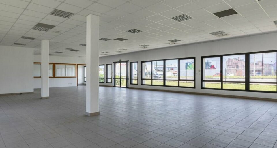 151 B Route De Grenoble, Saint-Priest to rent - Interior Photo - Image 3 of 8