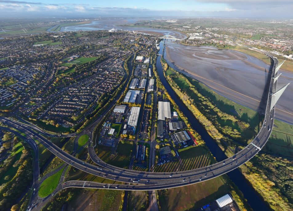 Astmoor Industrial Estate, Runcorn to rent Primary Photo- Image 1 of 4