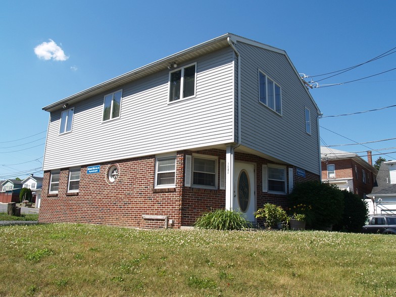 1840 Roth Ave, Allentown, PA for sale - Building Photo - Image 1 of 1