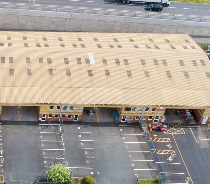 Aintree Rd, Pershore to rent - Building Photo - Image 2 of 2