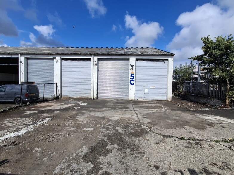 4 5A-5C Turnhouse Rd, Edinburgh for sale - Primary Photo - Image 1 of 1