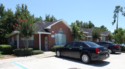 8825 Perimeter Park Blvd, Jacksonville, FL for sale Primary Photo- Image 1 of 1