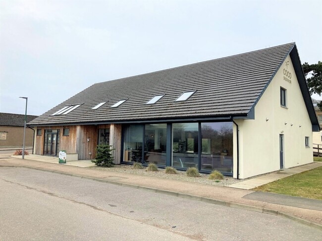 More details for 3 The Mdws, Dornoch - Office, Retail to Rent