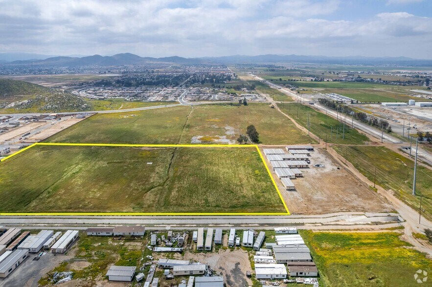 Menifee Land Portfolio 14.07 AC Menifee, CA for Sale UK