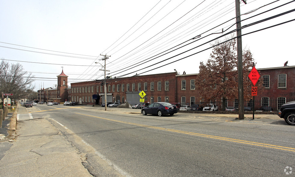 1 Main St, Whitinsville, MA for sale - Building Photo - Image 1 of 1