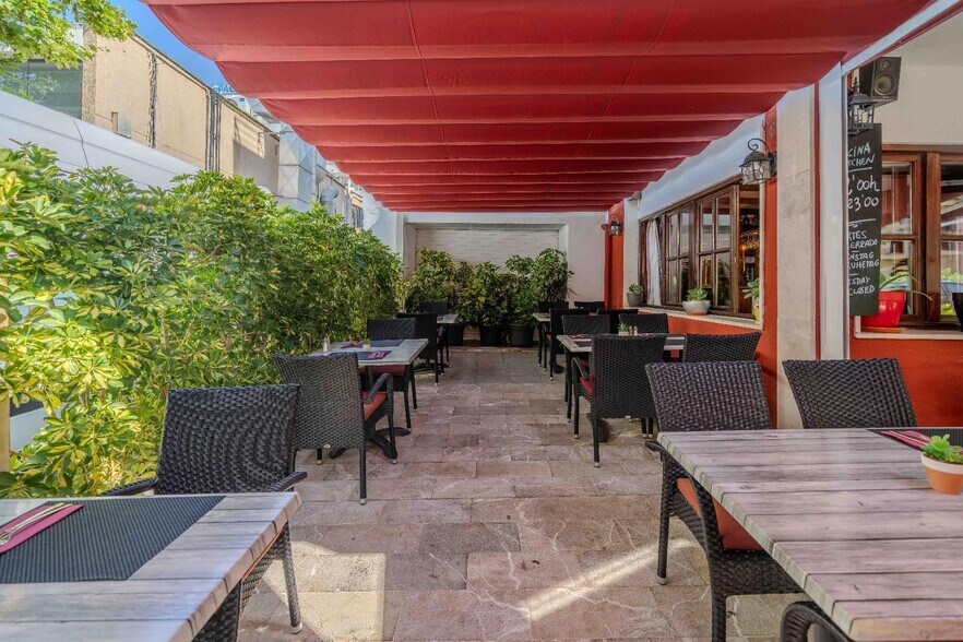 Retail in Calvià, Islas Baleares for sale - Building Photo - Image 3 of 51