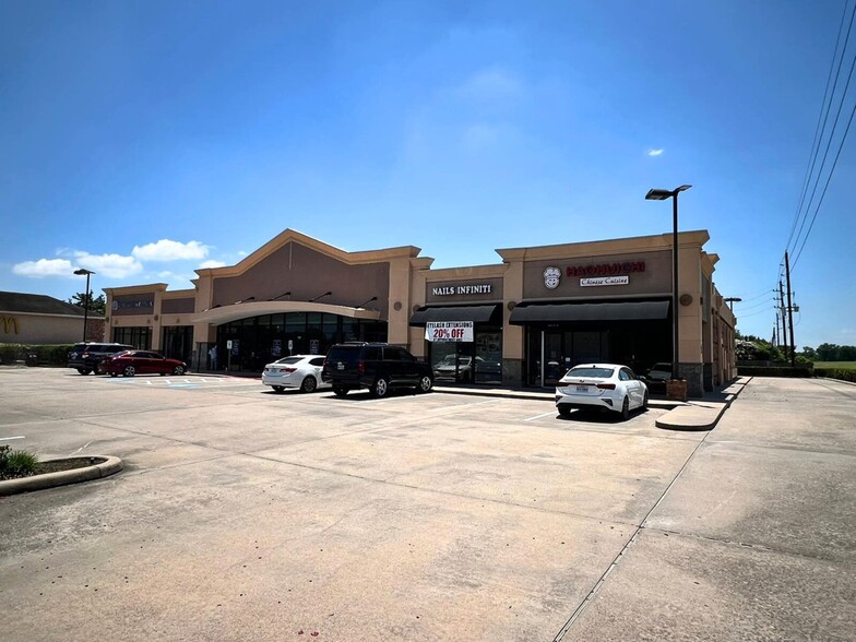 2035 FM-359, Richmond, TX for rent - Building Photo - Image 2 of 6