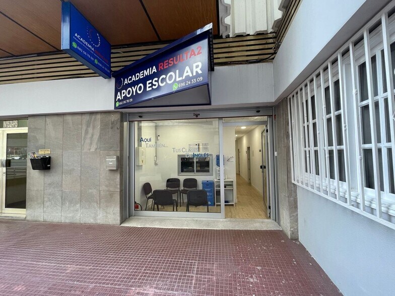 de Tomás, 52, Las Palmas de Gran Canaria, Las Palmas for sale - Building Photo - Image 2 of 32