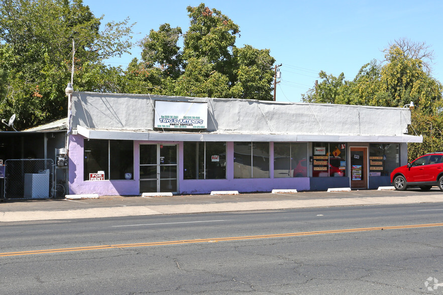 349 N Farmersville Blvd, Farmersville, CA for sale - Primary Photo - Image 1 of 1