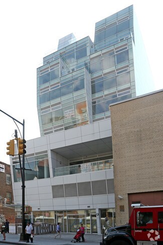 More details for 13668 Roosevelt Ave, Flushing, NY - Office for Rent