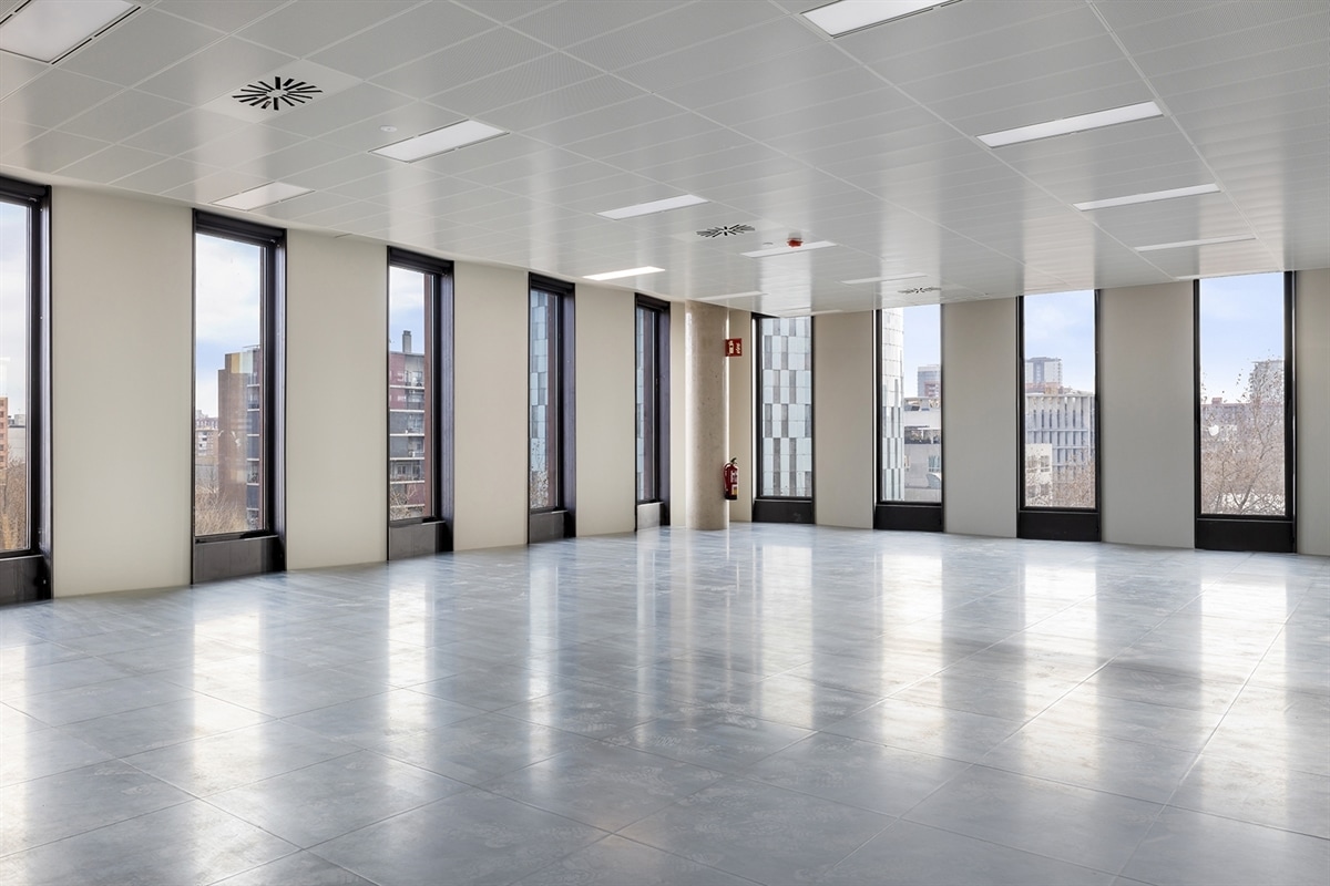 Carrer de Cristóbal de Moura, 115-125, Barcelona, Barcelona to rent Interior Photo- Image 1 of 16