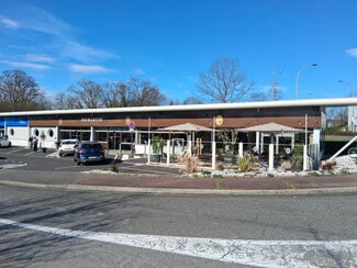 More details for 2 Rue Jean Monnet, Lons - Retail to Rent